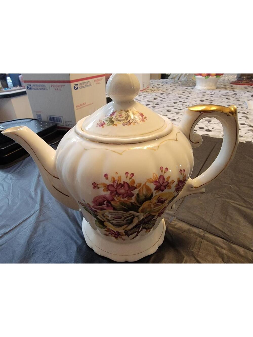 Vintage Pompadour Rose Gold Trim Porcelain Teapot With Lid